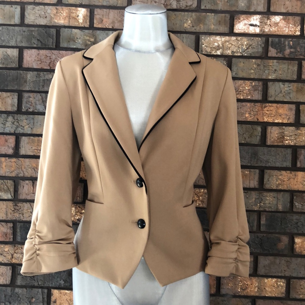 Express Camel 3/4 Ruched Sleeve Blazer